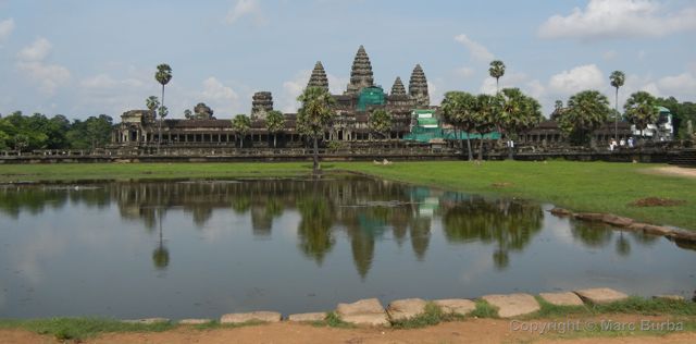 Angkor Wat scaffolding construction