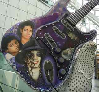 rock and roll hall of fame cleveland guitar mania