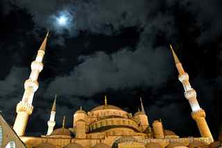 Blue Mosque moon