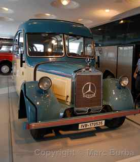 1940 0 2600 touring coach, Mercedes-Benz Museum, Stuttgart, Germany