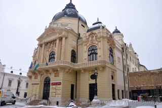 national theater