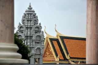 Phnom Penh Cambodia palace stupa