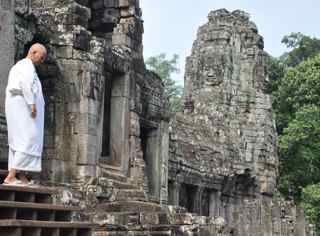 Angkor Thom, Bayon temple