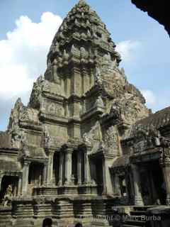 Angkor Wat central tower